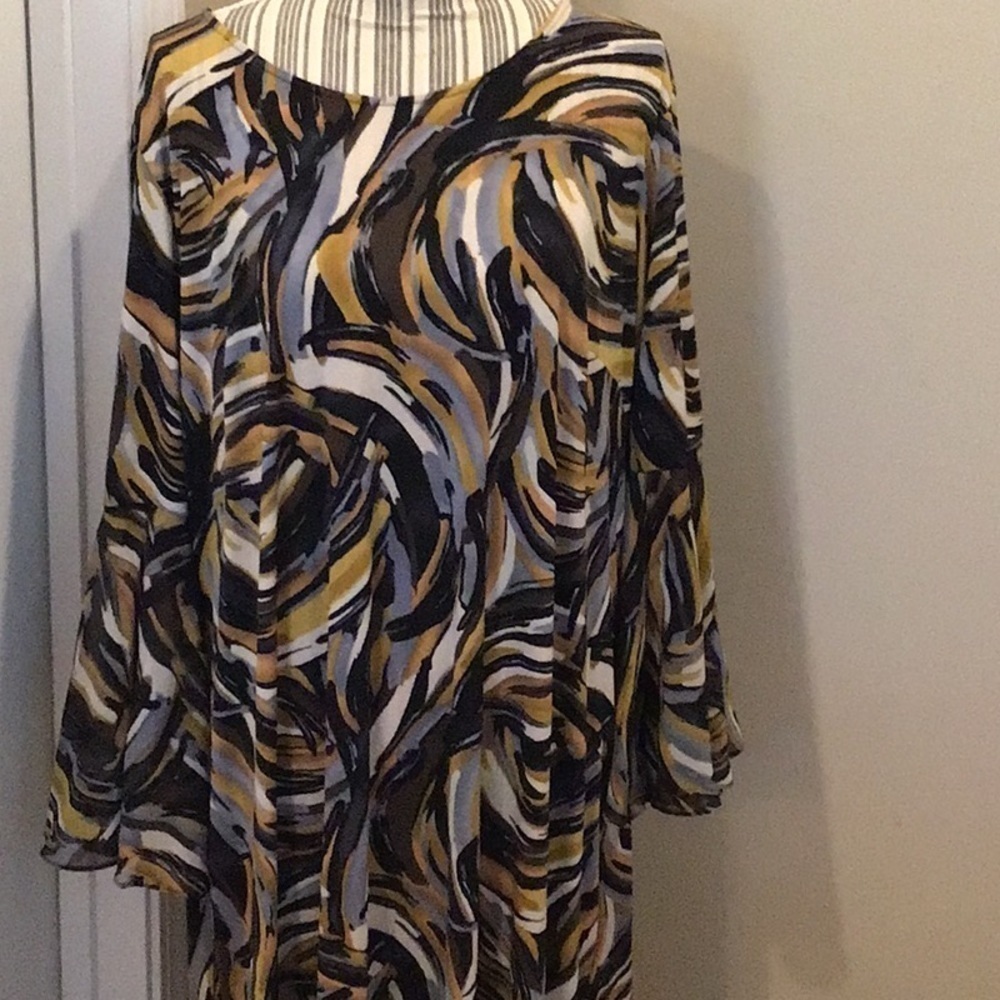 JBS Women Bell Sleeve Dress Size 2X